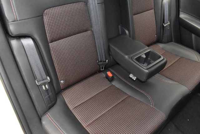 2026 Nissan Kicks SR AWD - 22946633 - 28