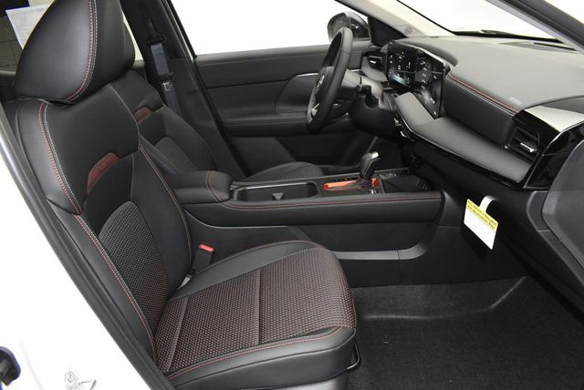 2026 Nissan Kicks SR AWD - 22946634 - 21