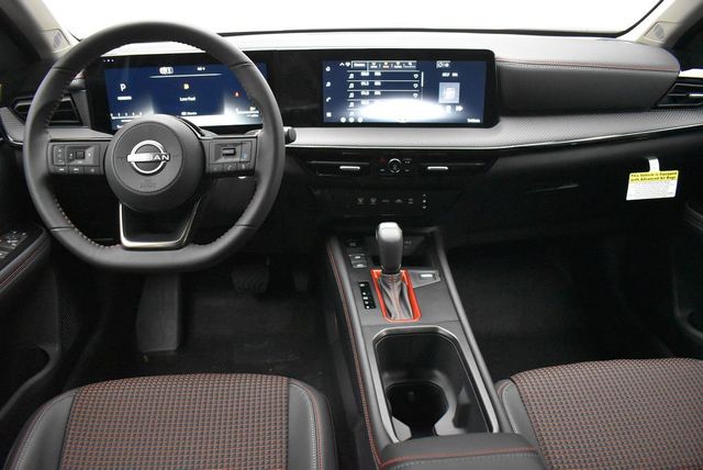 2026 Nissan Kicks SR AWD - 22946634 - 24