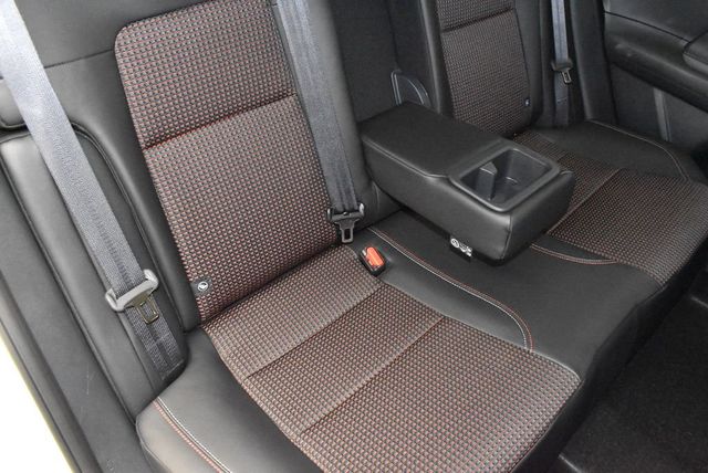 2026 Nissan Kicks SR AWD - 22946634 - 28