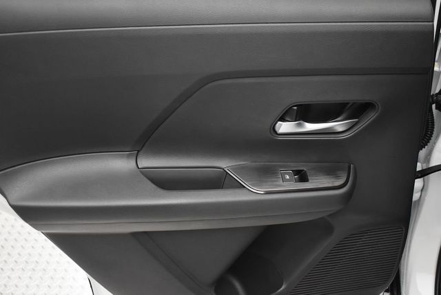 2026 Nissan Kicks SR AWD - 22946634 - 30