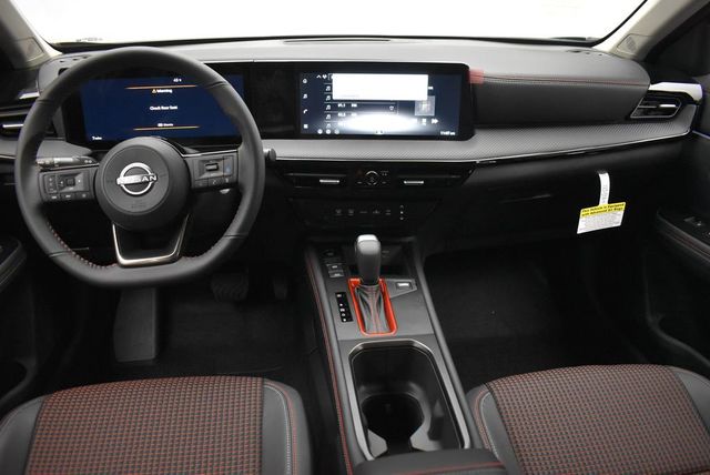 2026 Nissan Kicks SR AWD - 22946636 - 24