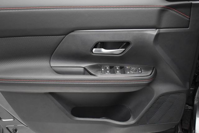 2026 Nissan Kicks SR AWD - 22946636 - 8