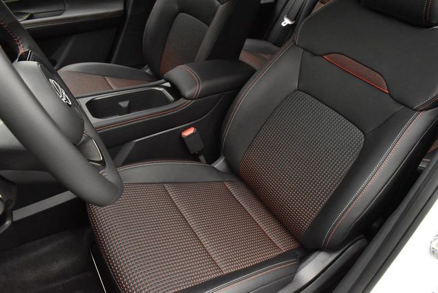 2026 Nissan Kicks SR AWD - 22946637 - 11