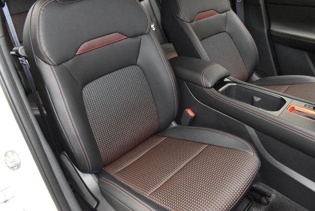 2026 Nissan Kicks SR AWD - 22946637 - 21