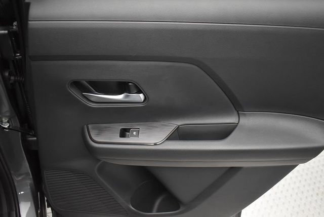 2026 Nissan Kicks SR AWD - 22948600 - 28