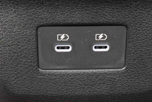 2026 Nissan Kicks SR AWD - 22948600 - 31