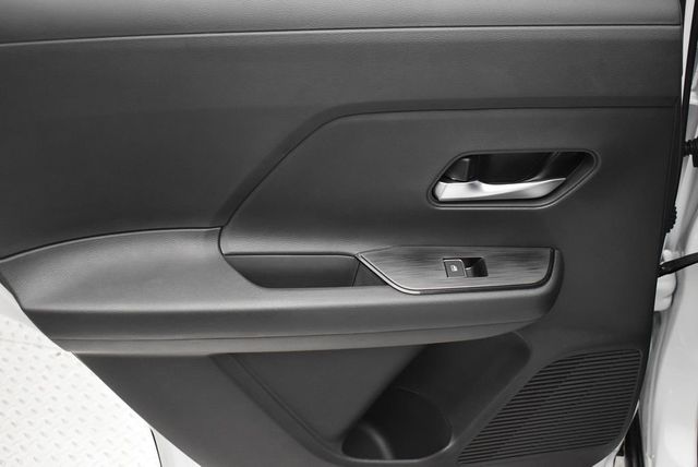 2026 Nissan Kicks SR FWD - 22946632 - 30