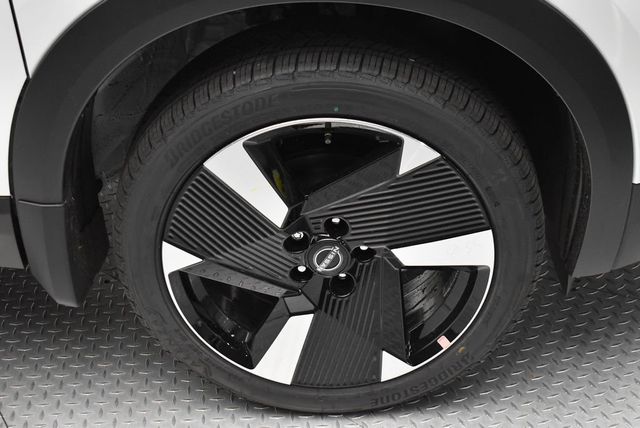 2026 Nissan Kicks SR FWD - 22946632 - 33