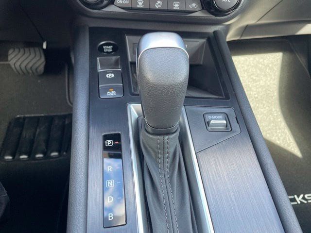 2026 Nissan Kicks SV - 23076624 - 16