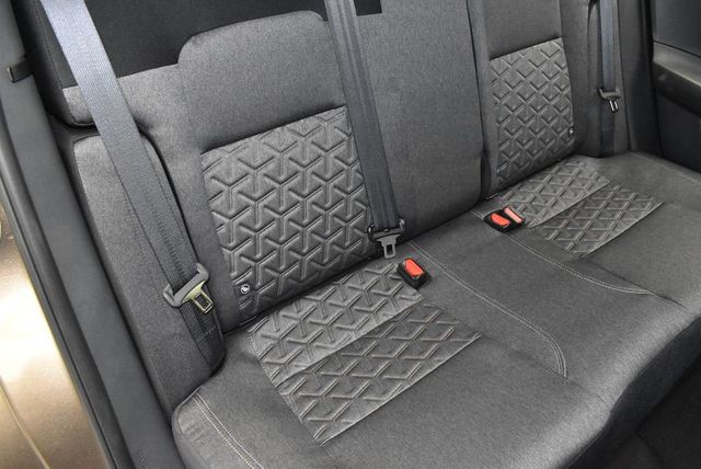 2026 Nissan Kicks SV AWD - 22920602 - 31