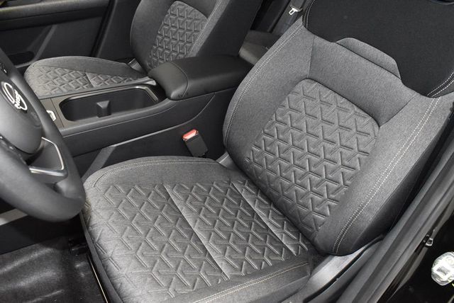 2026 Nissan Kicks SV AWD - 22933544 - 11