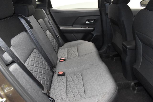 2026 Nissan Kicks SV AWD - 22941546 - 29