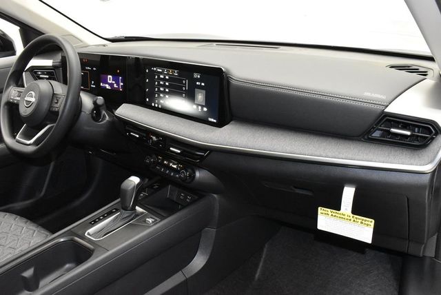 2026 Nissan Kicks SV AWD - 22946784 - 24