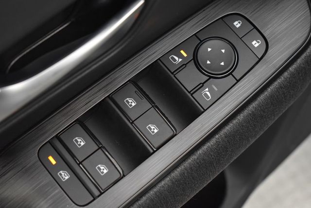 2026 Nissan Kicks SV AWD - 22946785 - 9