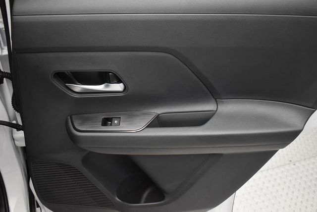 2026 Nissan Kicks SV AWD - 22946785 - 26