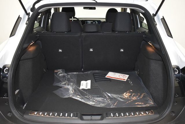 2026 Nissan Kicks SV AWD - 22946785 - 34