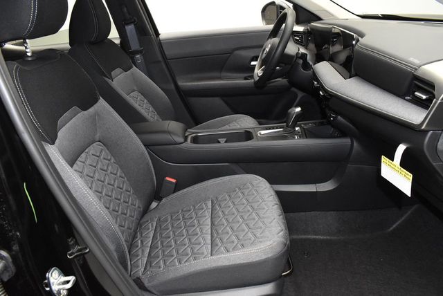 2026 Nissan Kicks SV AWD - 22946786 - 24