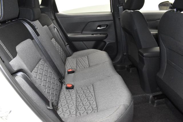 2026 Nissan Kicks SV AWD - 22960182 - 27