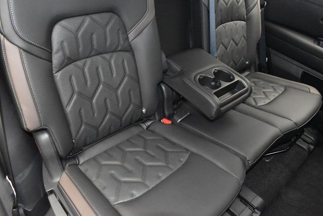 2026 Nissan Pathfinder Platinum 4WD - 22980775 - 35