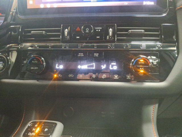 2026 Nissan Pathfinder Rock Creek - 23093176 - 19
