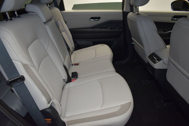 2026 Nissan Pathfinder SL 4WD - 22980774 - 28