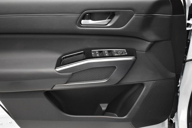 2026 Nissan Pathfinder SL 4WD - 22986342 - 9