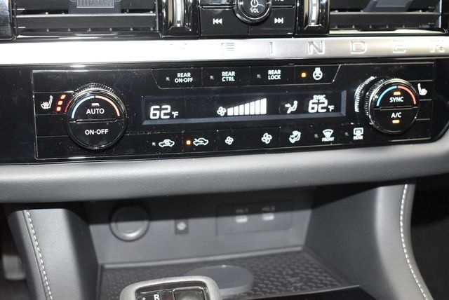 2026 Nissan Pathfinder SL 4WD - 22992341 - 19