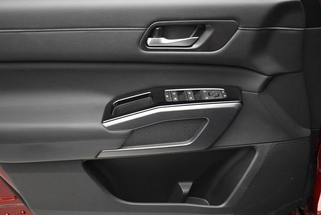 2026 Nissan Pathfinder SL 4WD - 22992345 - 9