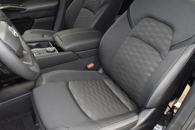 2026 Nissan Pathfinder SV 4WD - 22986344 - 11