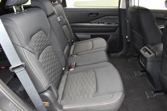 2026 Nissan Pathfinder SV 4WD - 22986344 - 28