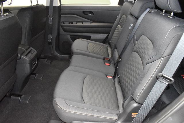 2026 Nissan Pathfinder SV 4WD - 22986344 - 33