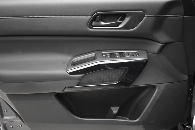 2026 Nissan Pathfinder SV 4WD - 22986344 - 8