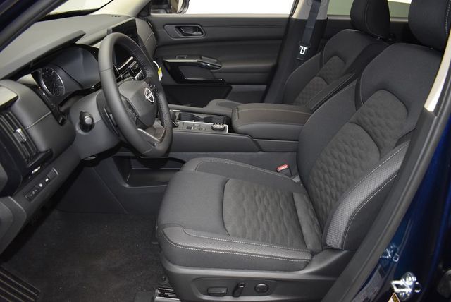 2026 Nissan Pathfinder SV 4WD - 22992342 - 9