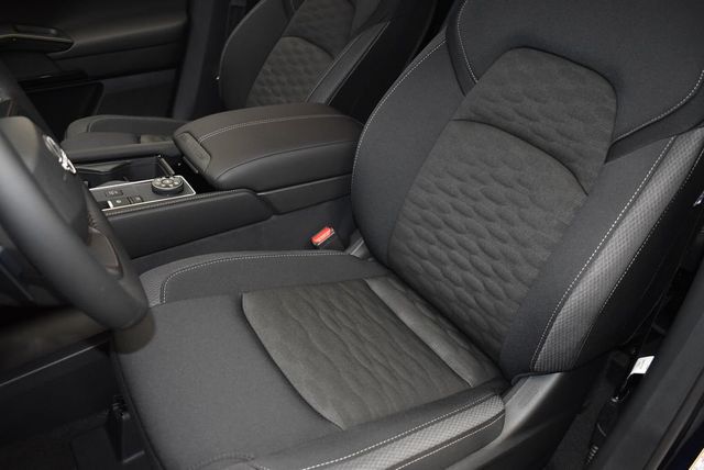 2026 Nissan Pathfinder SV 4WD - 22992342 - 10