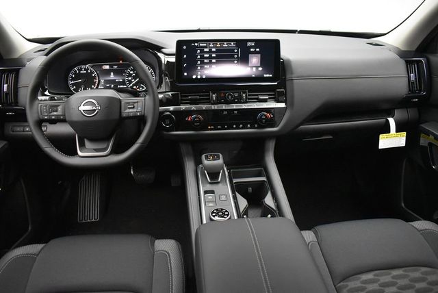2026 Nissan Pathfinder SV 4WD - 22992342 - 24