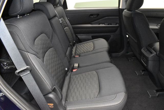 2026 Nissan Pathfinder SV 4WD - 22992342 - 27