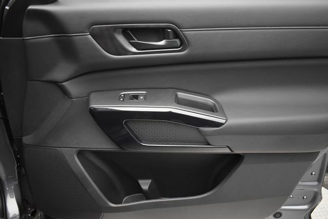 2026 Nissan Pathfinder SV 4WD - 22993432 - 21