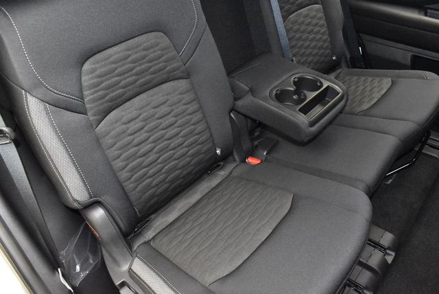 2026 Nissan Pathfinder SV 4WD - 22993432 - 29