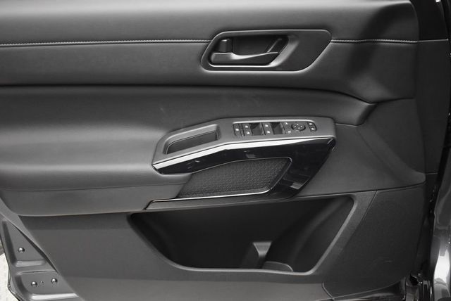 2026 Nissan Pathfinder SV 4WD - 22993432 - 8