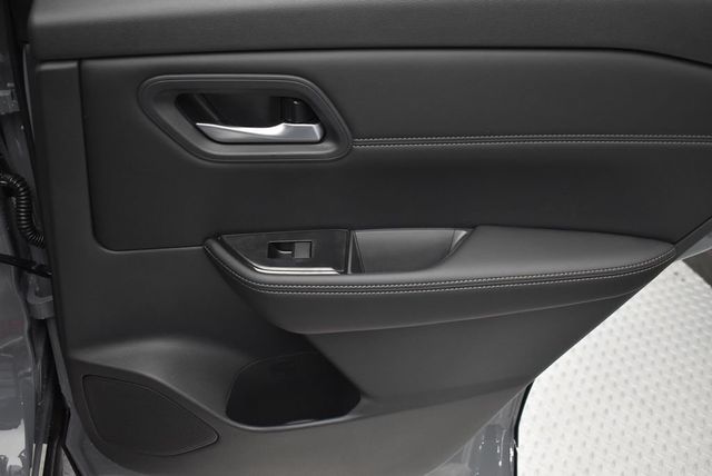 2026 Nissan Rogue 2026.5 AWD Dark Armor - 22964000 - 27