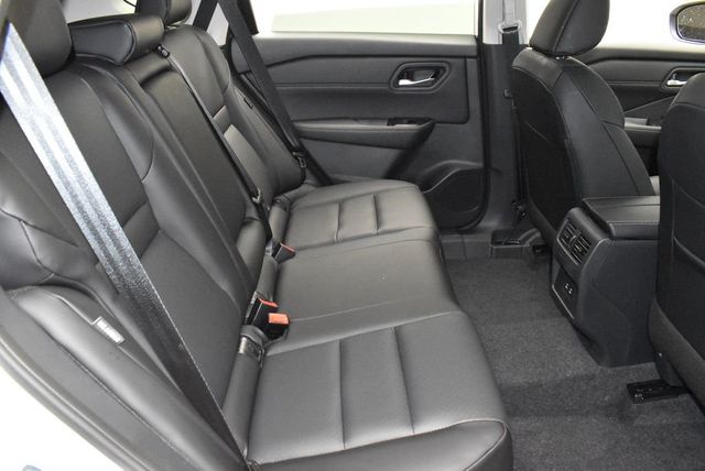 2026 Nissan Rogue 2026.5 AWD Dark Armor - 22973325 - 28