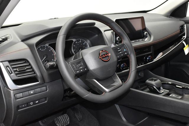 2026 Nissan Rogue 2026.5 AWD Rock Creek - 22992344 - 13