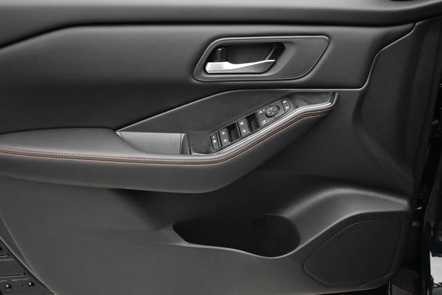 2026 Nissan Rogue 2026.5 AWD Rock Creek - 22992344 - 8