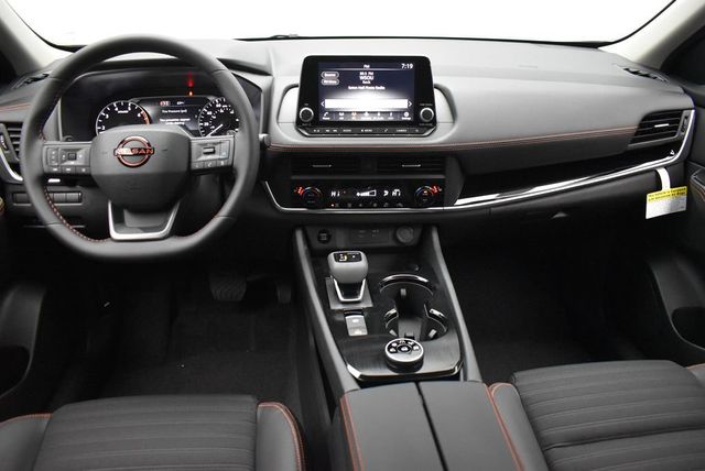 2026 Nissan Rogue 2026.5 AWD Rock Creek - 22993429 - 25