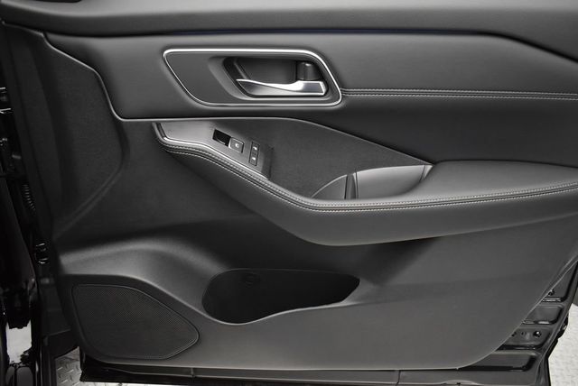 2026 Nissan Rogue AWD Platinum - 22915795 - 24