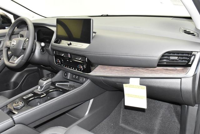 2026 Nissan Rogue AWD Platinum - 22915798 - 28