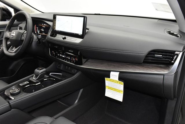 2026 Nissan Rogue AWD Platinum - 22926149 - 28