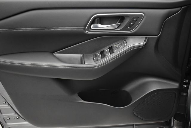 2026 Nissan Rogue AWD Platinum - 22957130 - 8