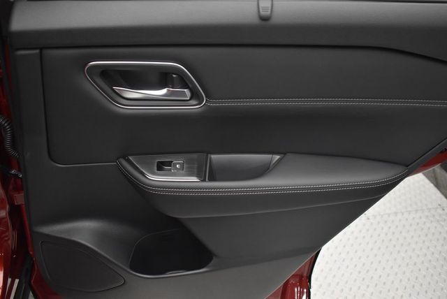 2026 Nissan Rogue AWD Platinum - 22981610 - 30